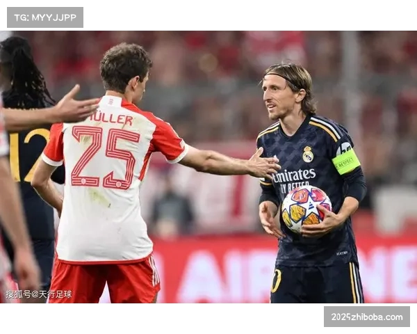 皇家马德里对阵拜仁慕尼黑一役，伯纳乌球场出现短暂照明故障